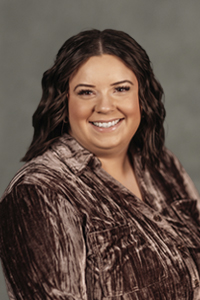 An employee photo of Courtney Kelly.